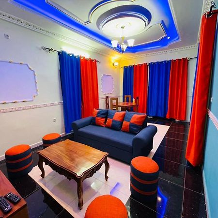 Charmante Maison Cozy Et Conviviale Bafoussam ภายนอก รูปภาพ