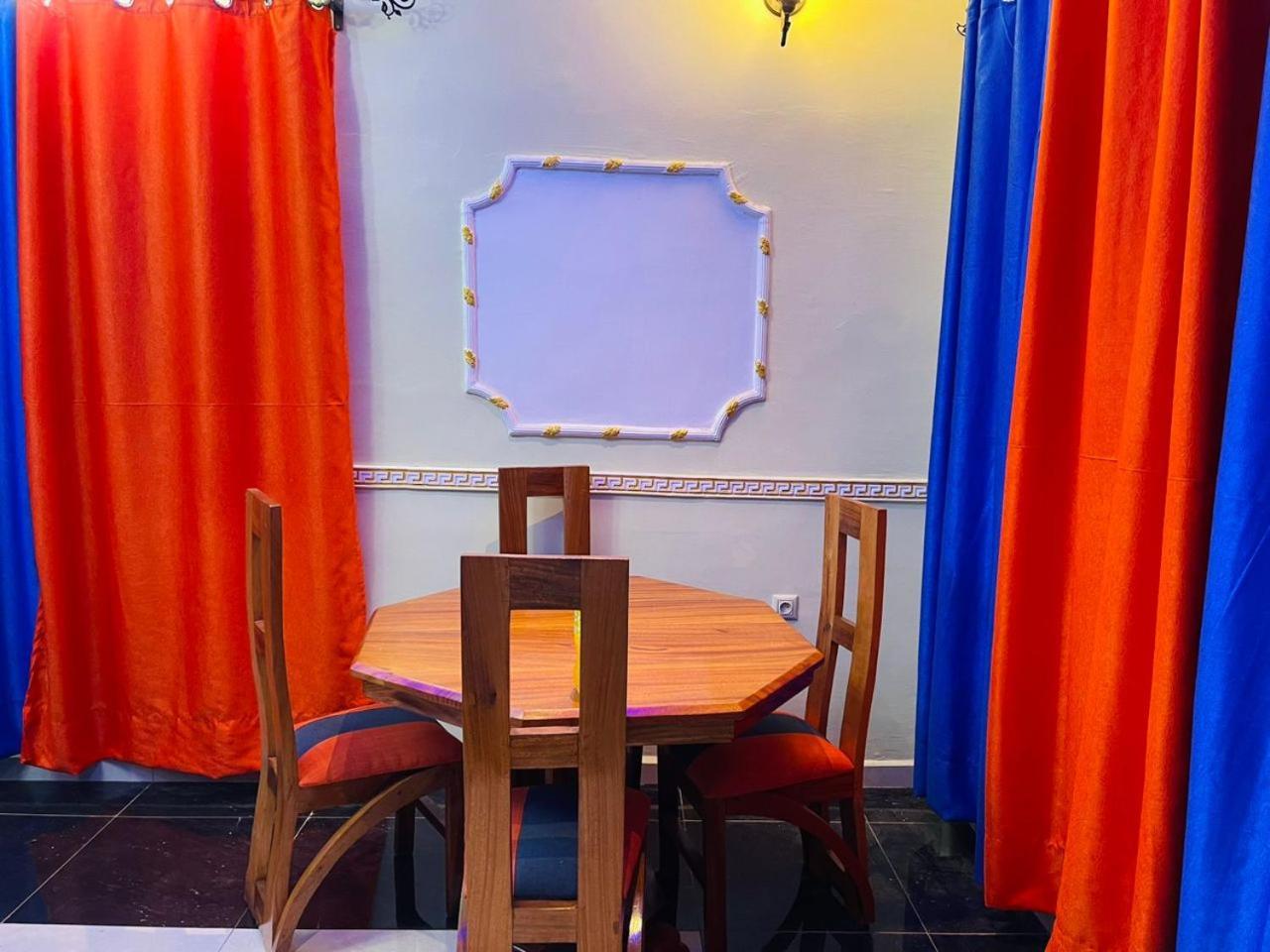 Charmante Maison Cozy Et Conviviale Bafoussam ภายนอก รูปภาพ